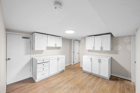 Photo 17 at 50 Hilliard Avenue, Nepean (City View/Skyline/Fisher Heights/Parkwood Hills), Ottawa