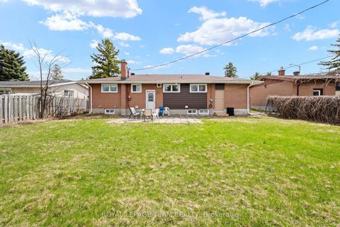 Photo 25 at 50 Hilliard Avenue, Nepean (City View/Skyline/Fisher Heights/Parkwood Hills), Ottawa