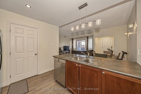 Photo 10 at 4 - 175 Waterbridge Drive, Nepean (Barrhaven East), Ottawa