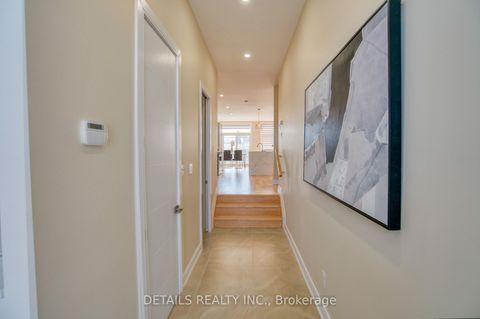 Photo 3 at 992 Baseline Road E, Nepean (City View/Skyline/Fisher Heights/Parkwood Hills), Ottawa