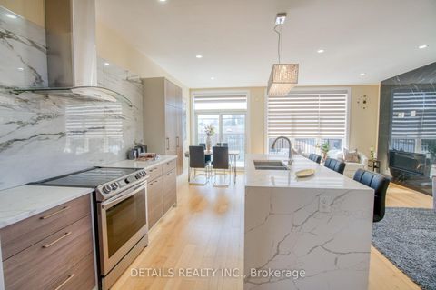 Photo 8 at 992 Baseline Road E, Nepean (City View/Skyline/Fisher Heights/Parkwood Hills), Ottawa