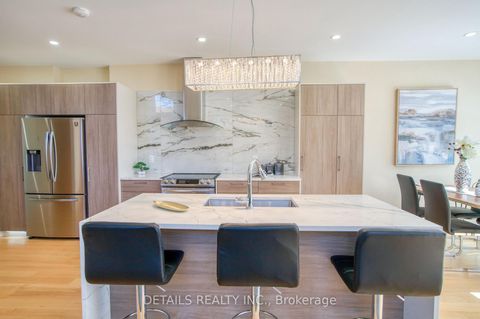 Photo 14 at 992 Baseline Road E, Nepean (City View/Skyline/Fisher Heights/Parkwood Hills), Ottawa