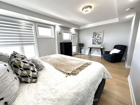 Photo 25 at 992 Baseline Road E, Nepean (City View/Skyline/Fisher Heights/Parkwood Hills), Ottawa