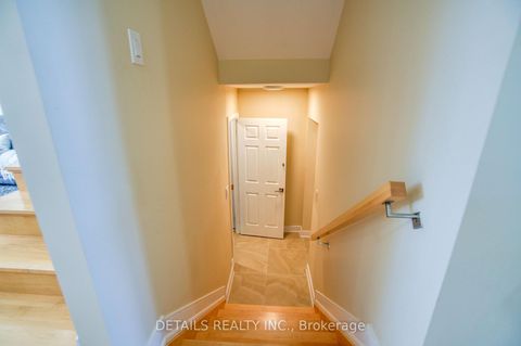 Photo 34 at 992 Baseline Road E, Nepean (City View/Skyline/Fisher Heights/Parkwood Hills), Ottawa