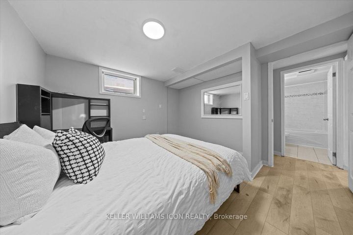 Photo 16 at 45 Epworth Avenue, Nepean (Meadowlands/St. Claire Gardens), Ottawa