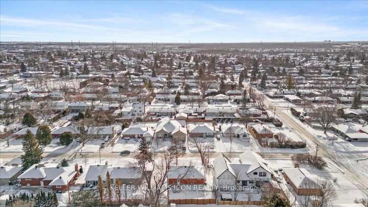 Photo 19 at 45 Epworth Avenue, Nepean (Meadowlands/St. Claire Gardens), Ottawa