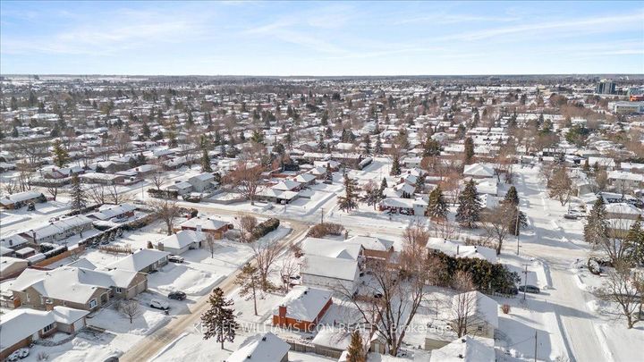 Photo 20 at 45 Epworth Avenue, Nepean (Meadowlands/St. Claire Gardens), Ottawa