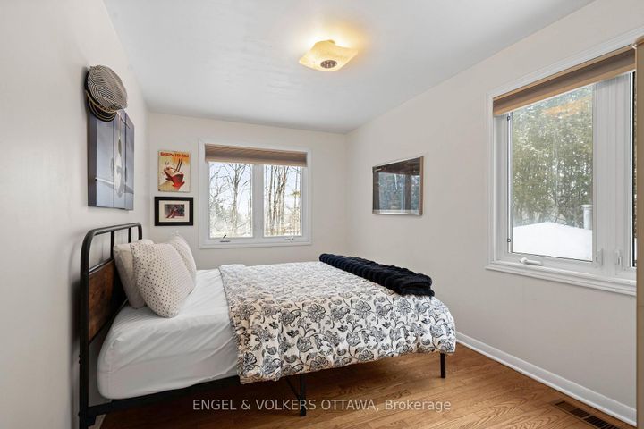 Photo 16 at 3 Hazelwood Way, Nepean (Manotick Long Island & Nicholls Island), Ottawa