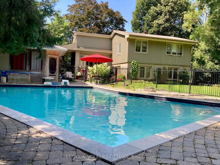 Photo 32 at 3 Hazelwood Way, Nepean (Manotick Long Island & Nicholls Island), Ottawa