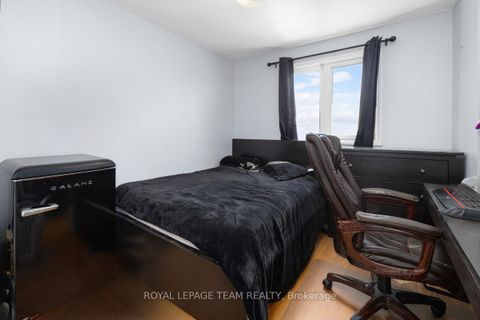 Photo 14 at E - 10 Millrise Lane, Nepean (Centrepointe), Ottawa