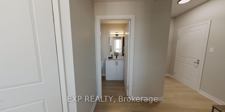 Photo 9 at 500 Silhouette Private, Nepean (Cedargrove/Fraserdale), Ottawa