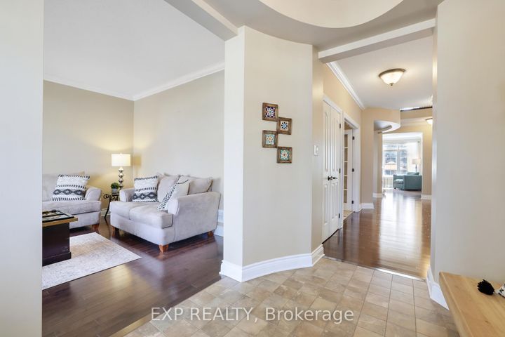 Photo 3 at 415 Dundonald Drive, Nepean (Stonebridge), Ottawa