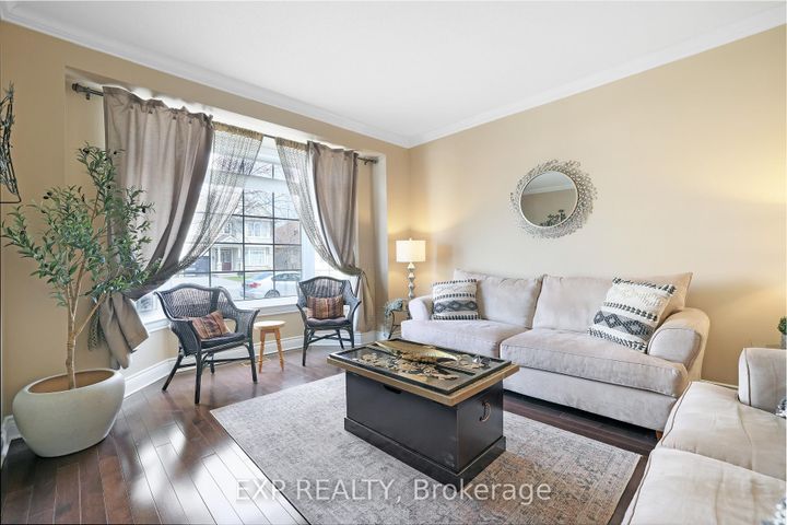 Photo 6 at 415 Dundonald Drive, Nepean (Stonebridge), Ottawa