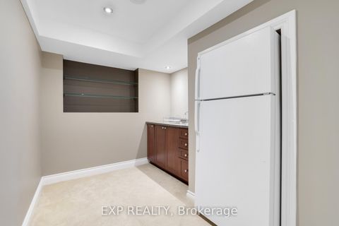 Photo 39 at 415 Dundonald Drive, Nepean (Stonebridge), Ottawa