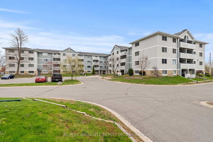 Photo 0 at 415 - 216 Viewmount Drive, Nepean (Borden Farm/Stewart Farm/Carleton Heights/Parkwood Hills), Ottawa