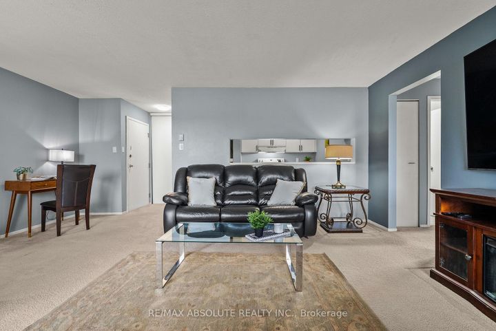 Photo 9 at 415 - 216 Viewmount Drive, Nepean (Borden Farm/Stewart Farm/Carleton Heights/Parkwood Hills), Ottawa
