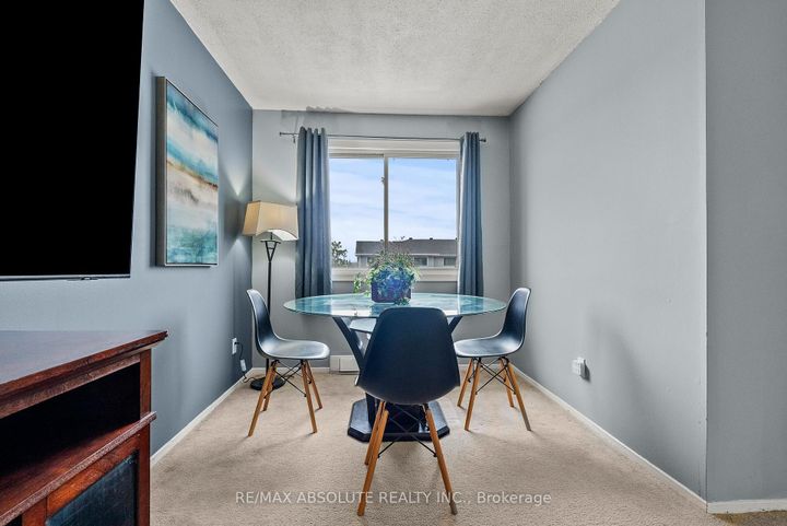 Photo 11 at 415 - 216 Viewmount Drive, Nepean (Borden Farm/Stewart Farm/Carleton Heights/Parkwood Hills), Ottawa