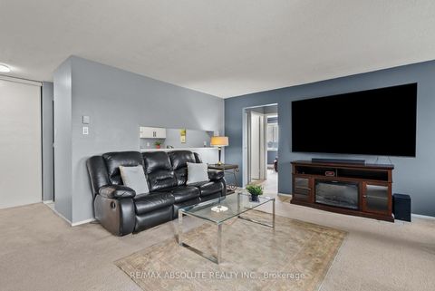 Photo 8 at 415 - 216 Viewmount Drive, Nepean (Borden Farm/Stewart Farm/Carleton Heights/Parkwood Hills), Ottawa