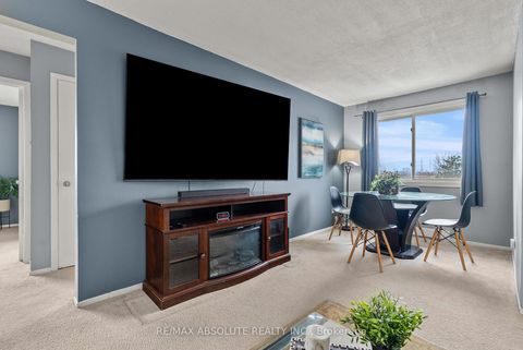 Photo 10 at 415 - 216 Viewmount Drive, Nepean (Borden Farm/Stewart Farm/Carleton Heights/Parkwood Hills), Ottawa