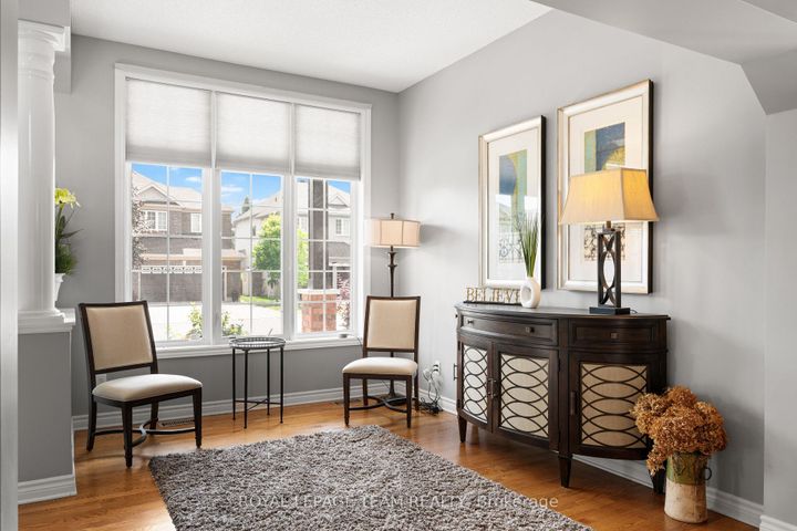 Photo 5 at 41 Blackshire Circle, Nepean (Stonebridge), Ottawa