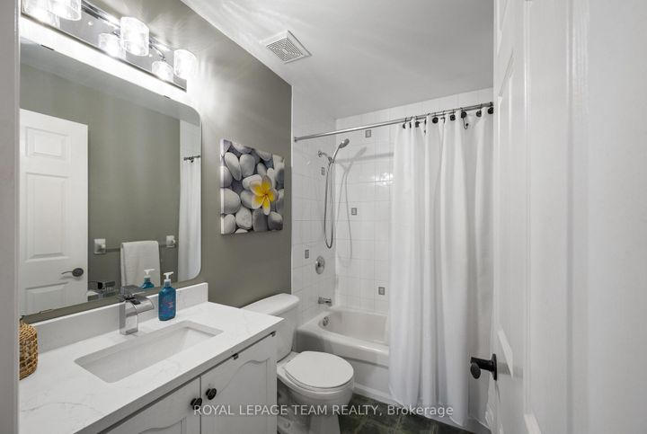 Photo 26 at 41 Blackshire Circle, Nepean (Stonebridge), Ottawa