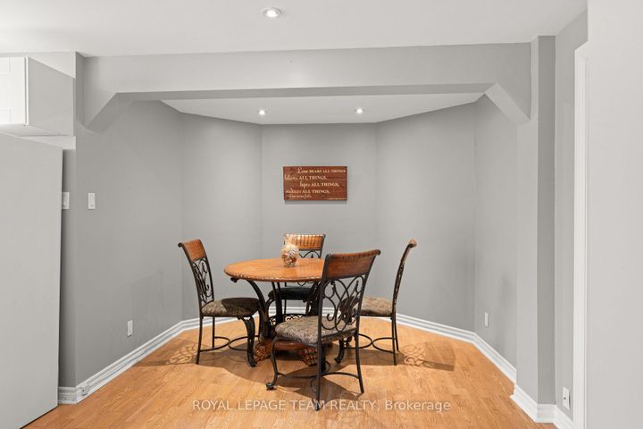 Photo 29 at 41 Blackshire Circle, Nepean (Stonebridge), Ottawa