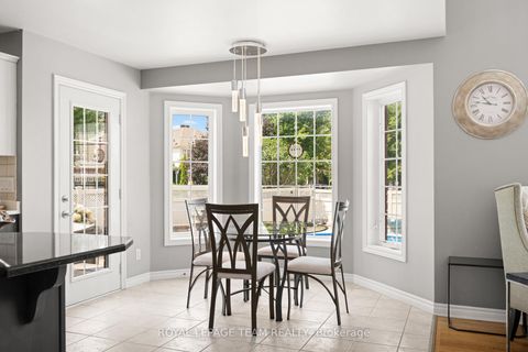Photo 13 at 41 Blackshire Circle, Nepean (Stonebridge), Ottawa