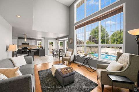 Photo 15 at 41 Blackshire Circle, Nepean (Stonebridge), Ottawa