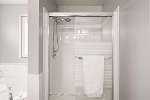Photo 21 at 41 Blackshire Circle, Nepean (Stonebridge), Ottawa