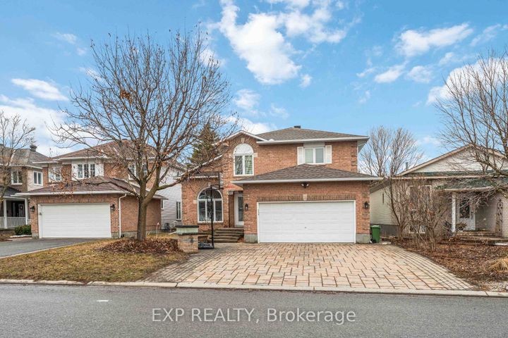 Photo 1 at 3 Nakota Way, Nepean (Longfields), Ottawa