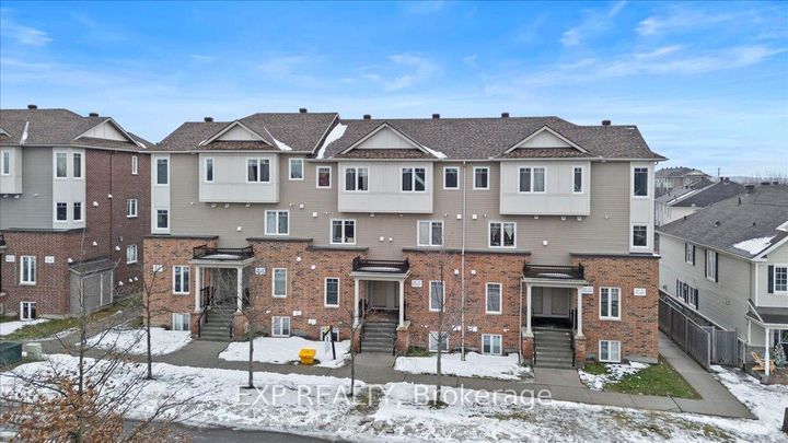 Photo 0 at 290 Espin Heights, Nepean (Stonebridge), Ottawa