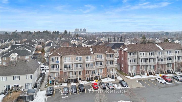 Photo 10 at 290 Espin Heights, Nepean (Stonebridge), Ottawa