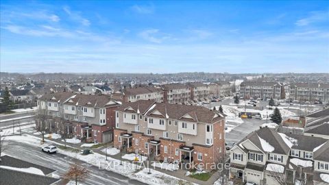 Photo 12 at 290 Espin Heights, Nepean (Stonebridge), Ottawa