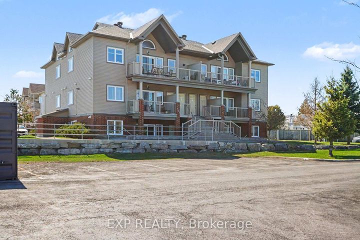Photo 1 at J - 135 Harthill Way, Nepean (Heritage Park), Ottawa