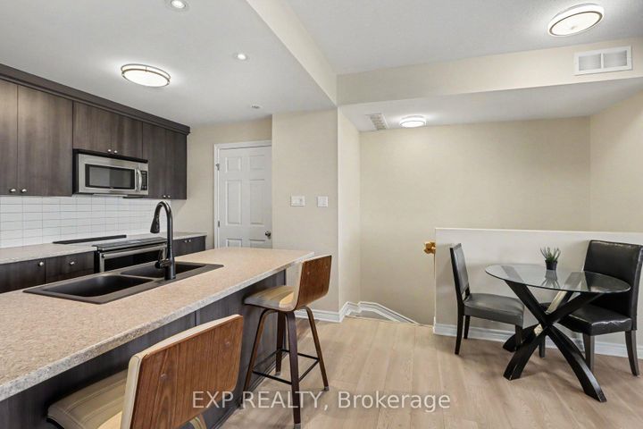 Photo 15 at J - 135 Harthill Way, Nepean (Heritage Park), Ottawa
