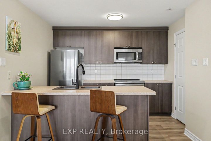 Photo 17 at J - 135 Harthill Way, Nepean (Heritage Park), Ottawa