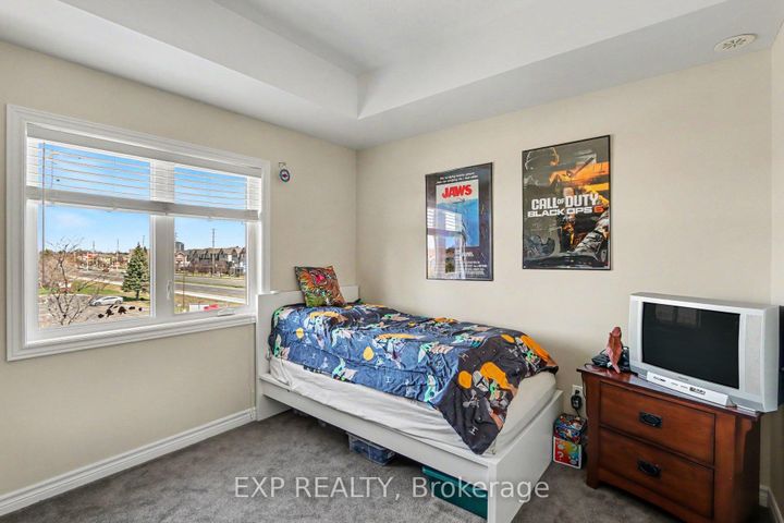 Photo 23 at J - 135 Harthill Way, Nepean (Heritage Park), Ottawa