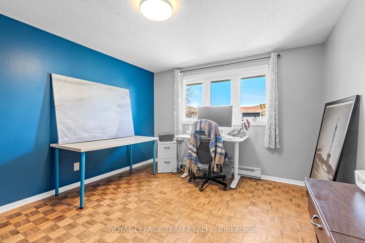Photo 21 at 25 Grady Crescent, Nepean (Sheahan Estates/Trend Village), Ottawa