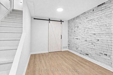 Photo 26 at 25 Grady Crescent, Nepean (Sheahan Estates/Trend Village), Ottawa