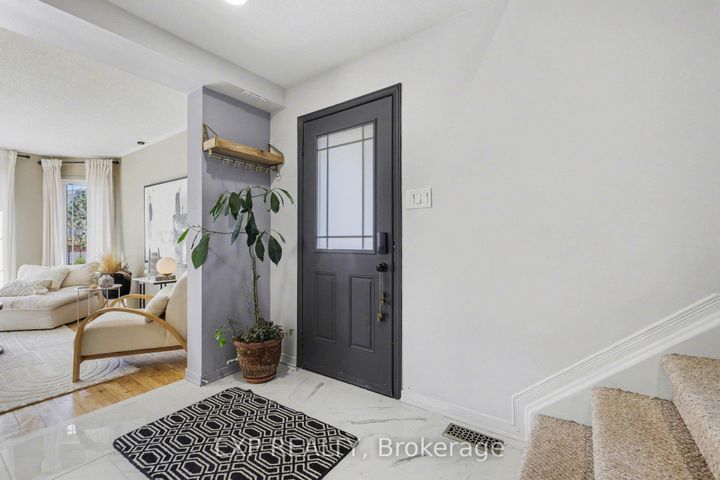 Photo 3 at 281 Sorento Street, Nepean (Strandherd), Ottawa