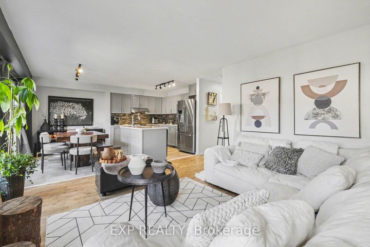 Photo 5 at 281 Sorento Street, Nepean (Strandherd), Ottawa