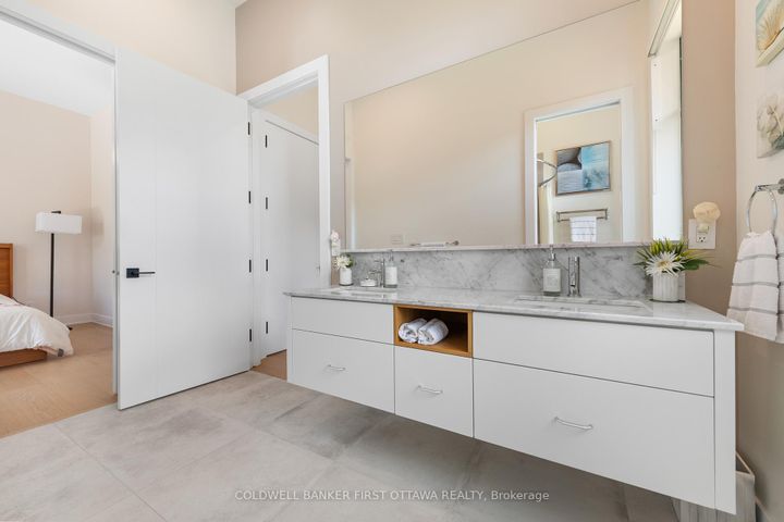 Photo 16 at 1981 PRINCE OF WALES Drive, Nepean (Rideau Shore), Ottawa