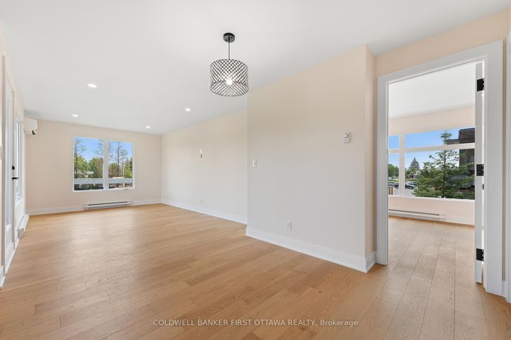 Photo 34 at 1981 PRINCE OF WALES Drive, Nepean (Rideau Shore), Ottawa
