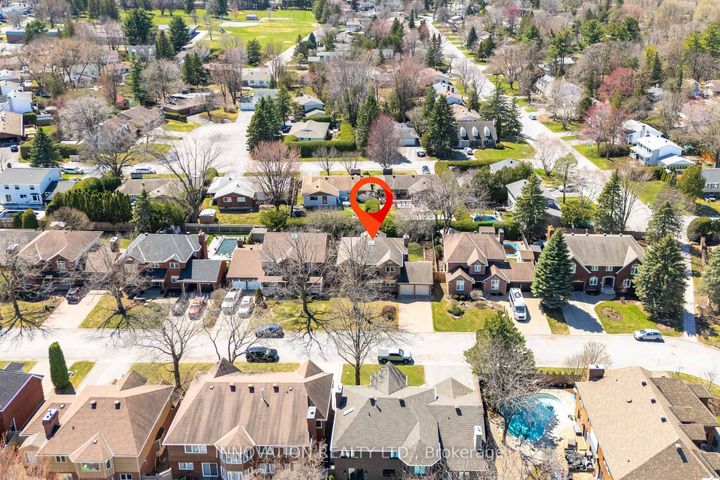 Photo 4 at 32 Marble Arch Crescent, Nepean (Centrepointe), Ottawa