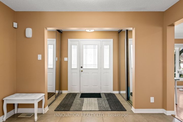 Photo 7 at 32 Marble Arch Crescent, Nepean (Centrepointe), Ottawa
