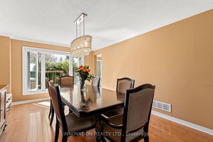Photo 10 at 32 Marble Arch Crescent, Nepean (Centrepointe), Ottawa