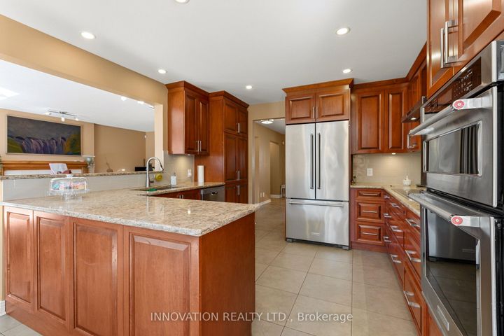 Photo 14 at 32 Marble Arch Crescent, Nepean (Centrepointe), Ottawa
