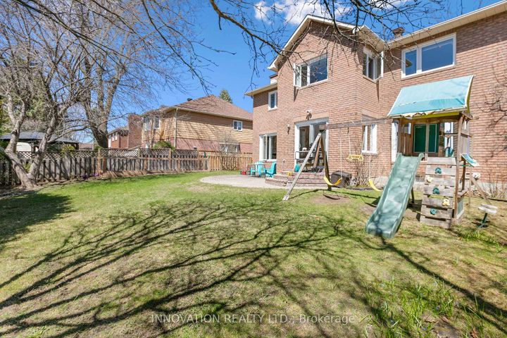 Photo 35 at 32 Marble Arch Crescent, Nepean (Centrepointe), Ottawa