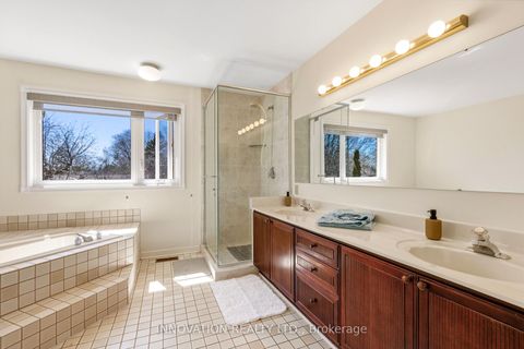 Photo 25 at 32 Marble Arch Crescent, Nepean (Centrepointe), Ottawa