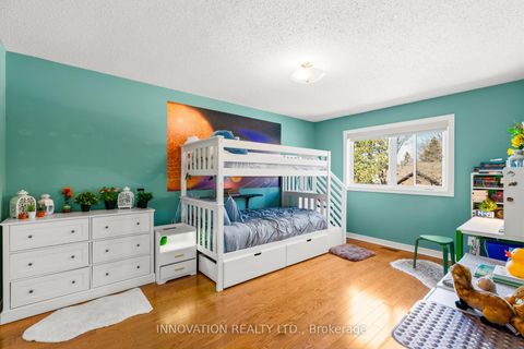 Photo 28 at 32 Marble Arch Crescent, Nepean (Centrepointe), Ottawa